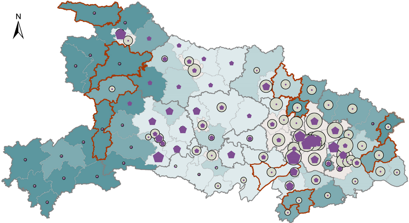 The incidence of poverty, per capita gross domestic product, the number of confirmed COVID-19 cases in each county in Hubei Province; and the household income structure in sample counties.