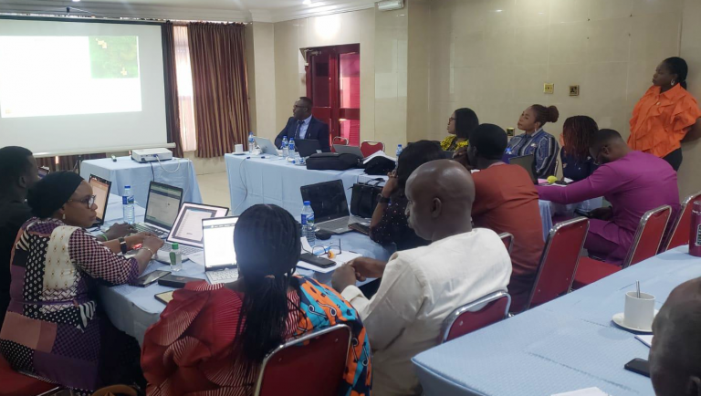 Photo of Dr Chris Nnanatu presenting Population Modelling Workshop