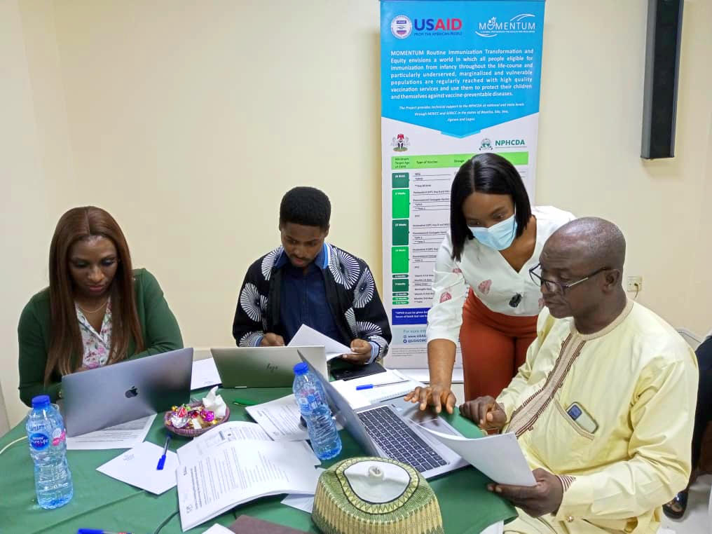 Photo of GIS Analyst Iyanuloluwa Olowe leading a workshop session